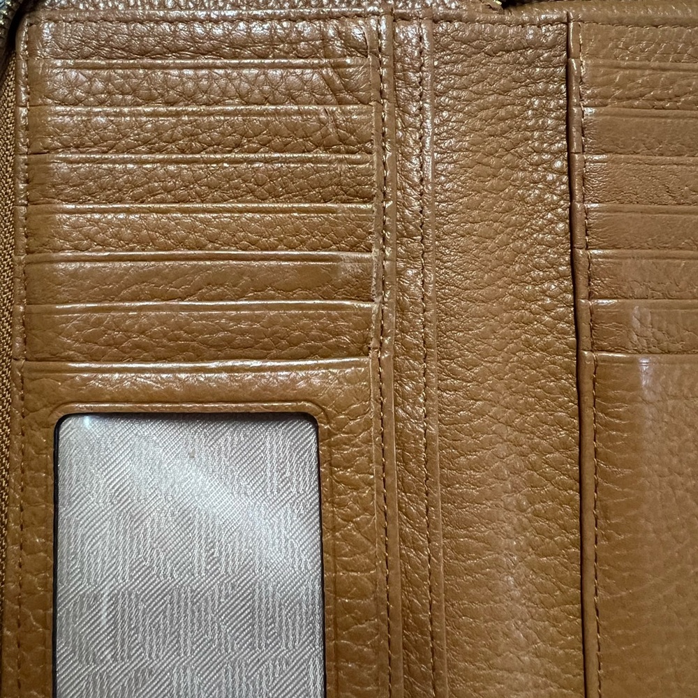 Michaels Kors Jetsetter wristlet